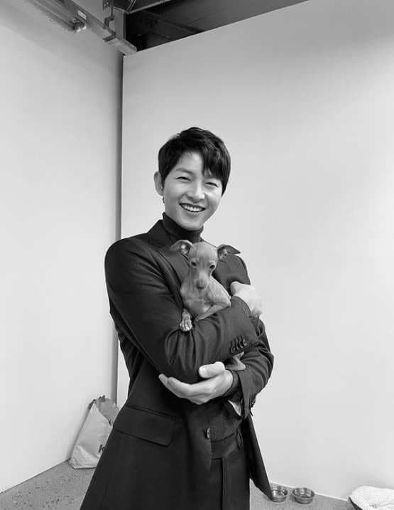 Image Source_Instagram | hi_songjoongki