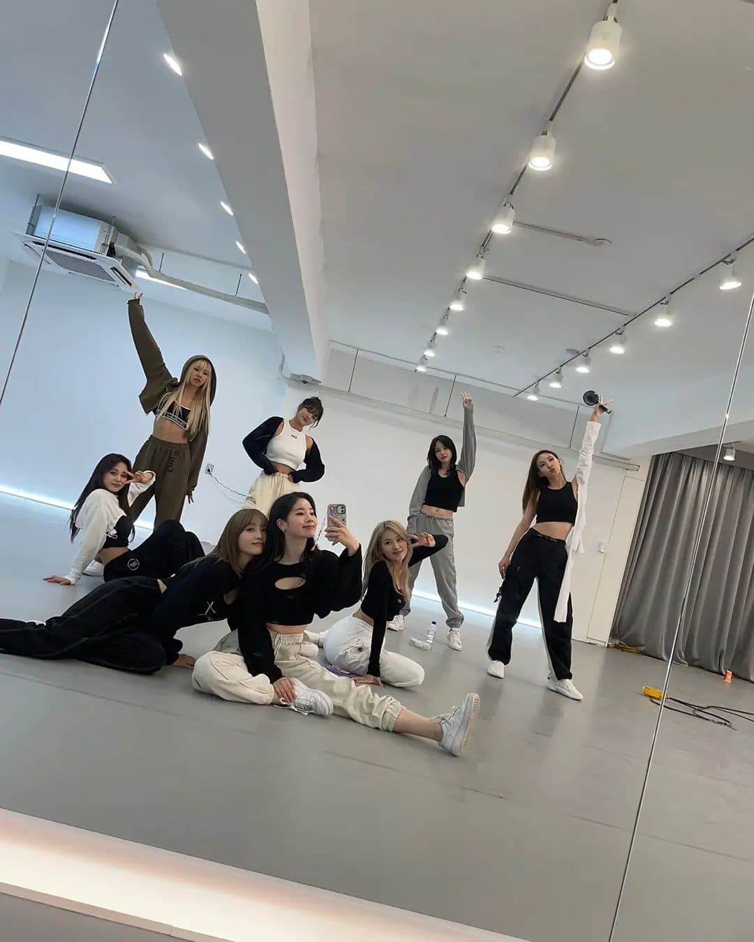 Image Source_Instagram | twicetagram