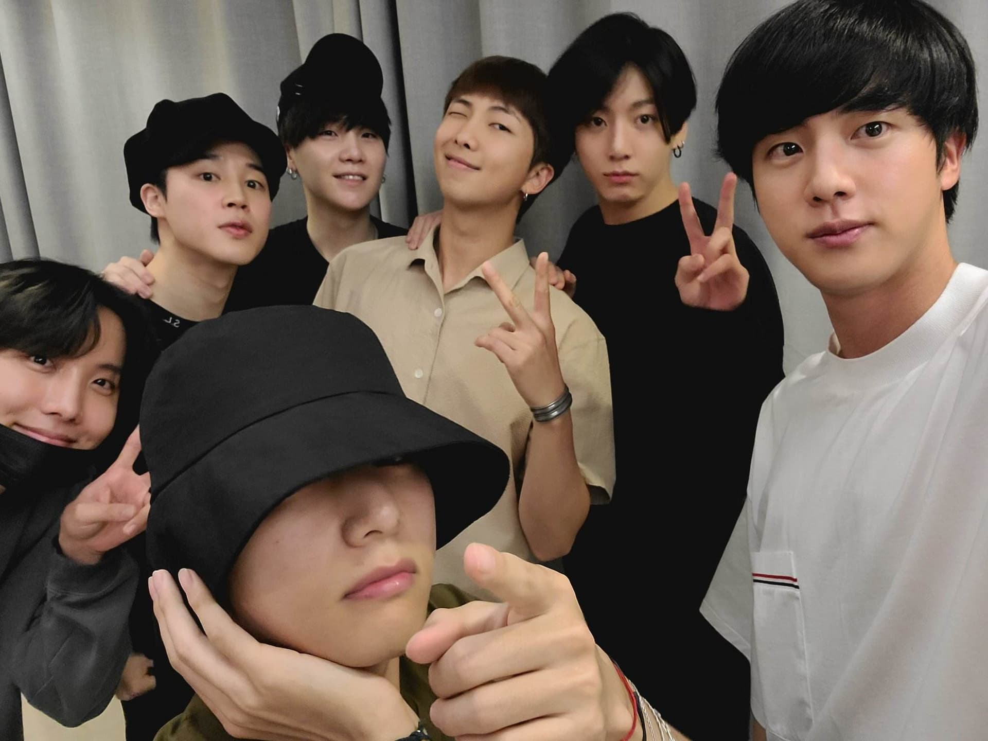 Image Source instagram |bts.binstagramhitofficial