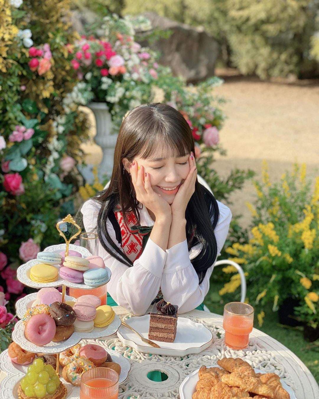 Image Source instagram | ARTIST_EUNJI