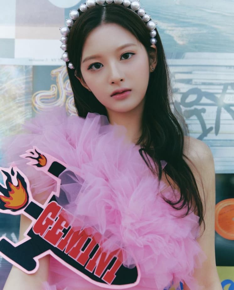 Image Source_Instagram | nmixx_official