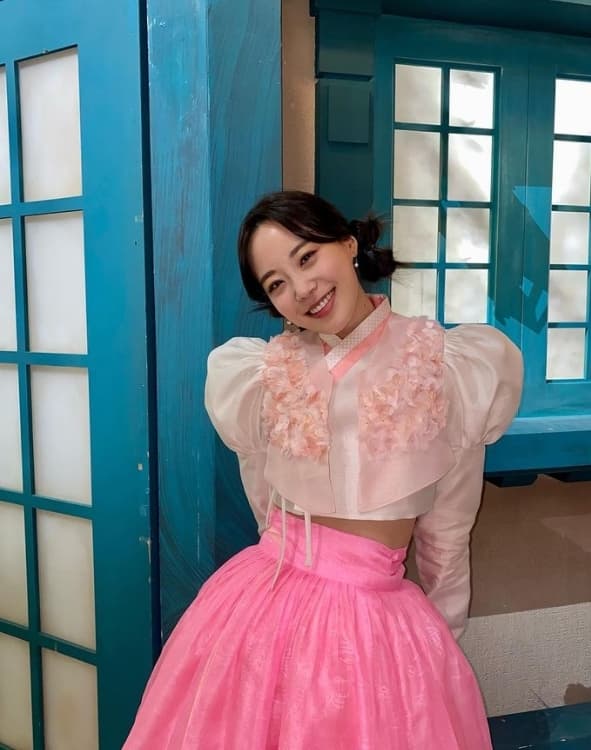 Image Source_Instagram | young_g_hur