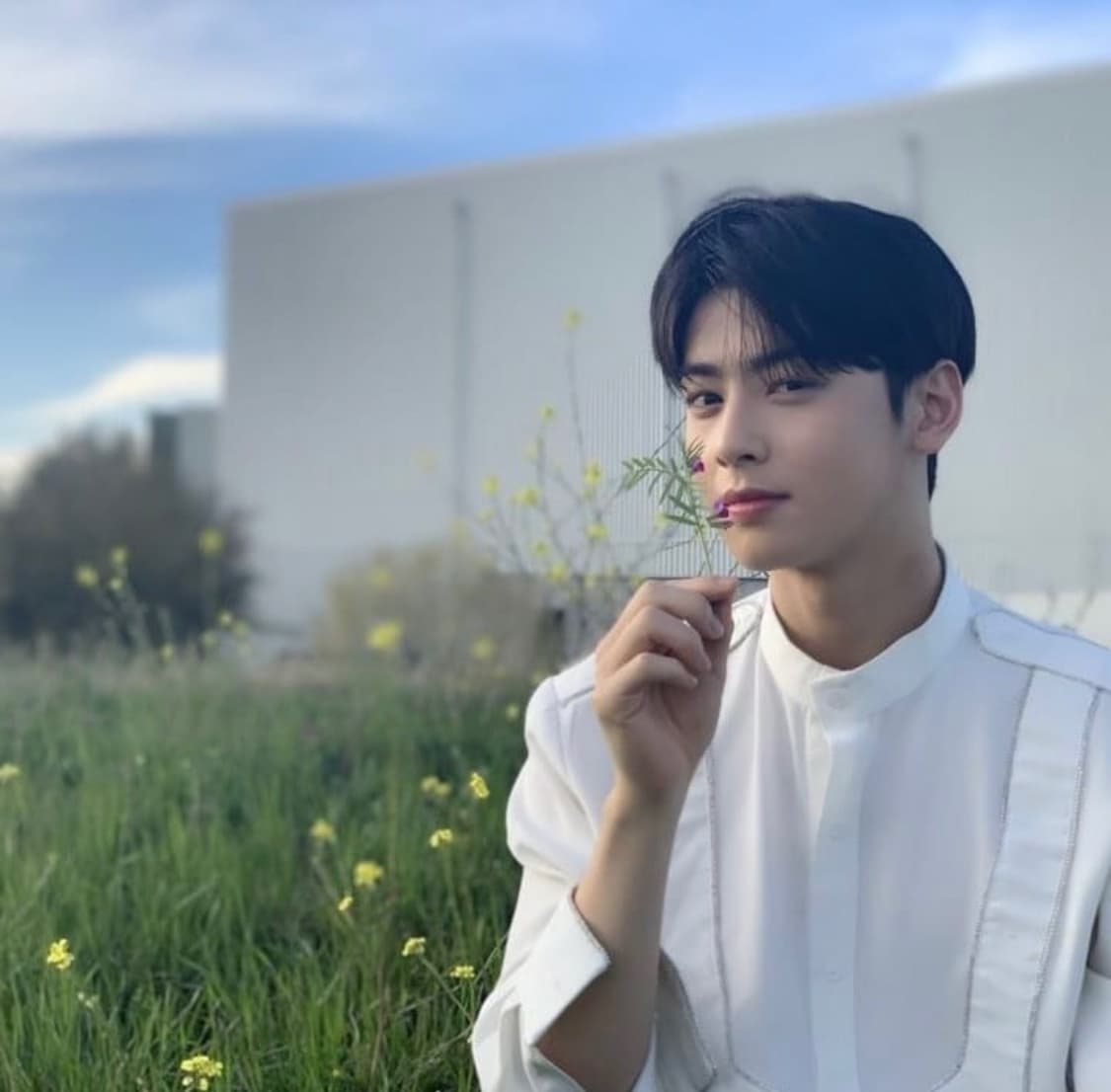 Image Source :Instagram | eunwo.o_c