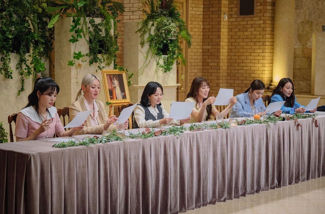 Image Source : Instagram | hangout_with_yoo