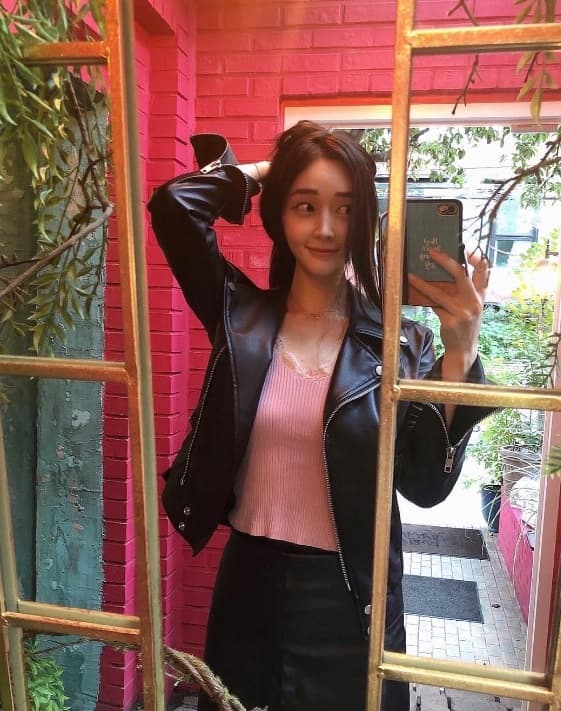 Image Source_Instagram |areum0ju