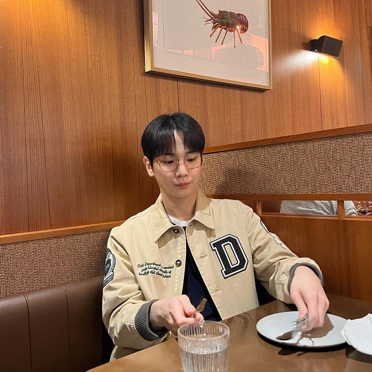 image source-instagram@bumkeyk