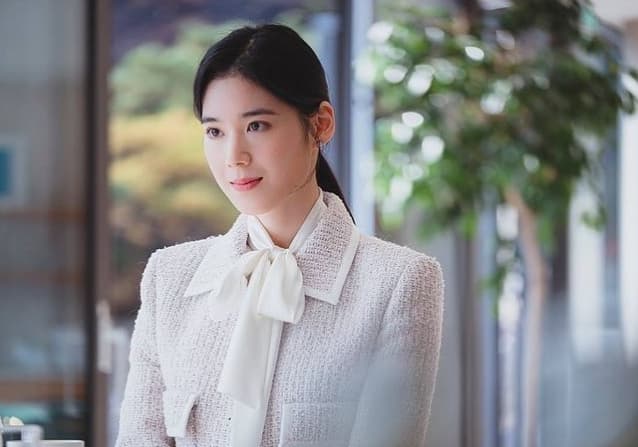 Image Source_Instagram |jungeunchae_