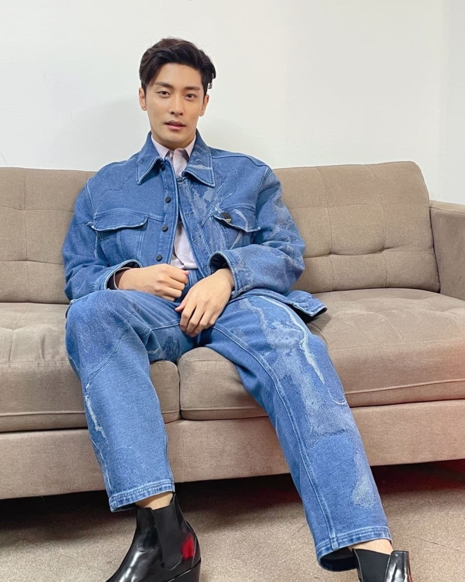 Image source_instagram|sunghoon1983