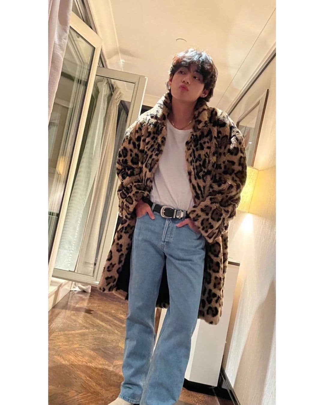 Image source_Instagram | bts_v
