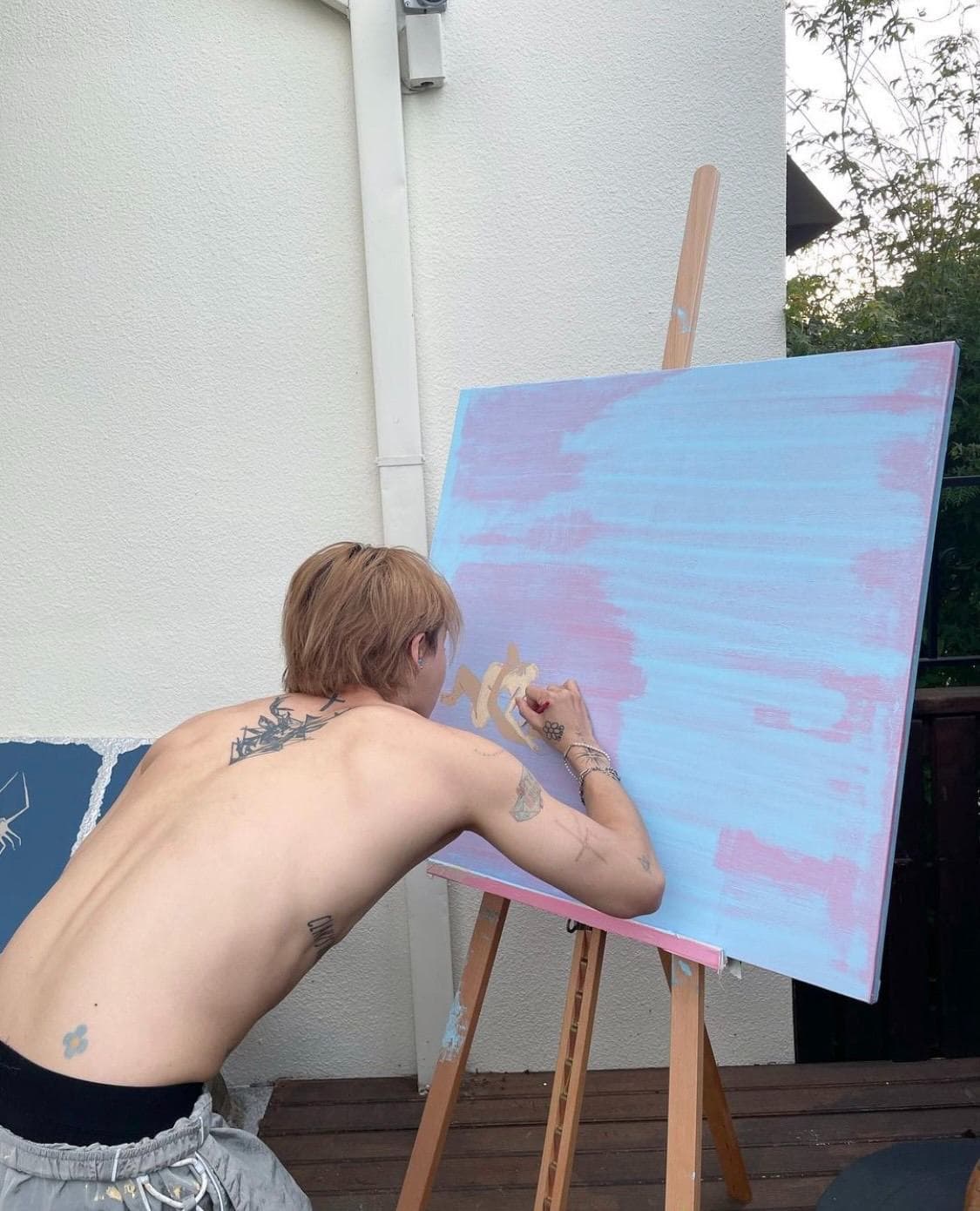 image source_instagram|hyojong_1994