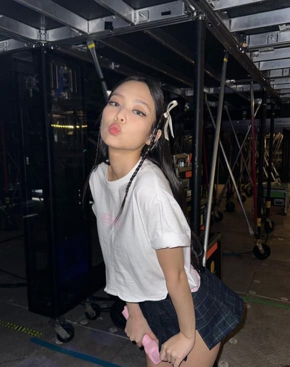 image source_instagram|jennierubyjane