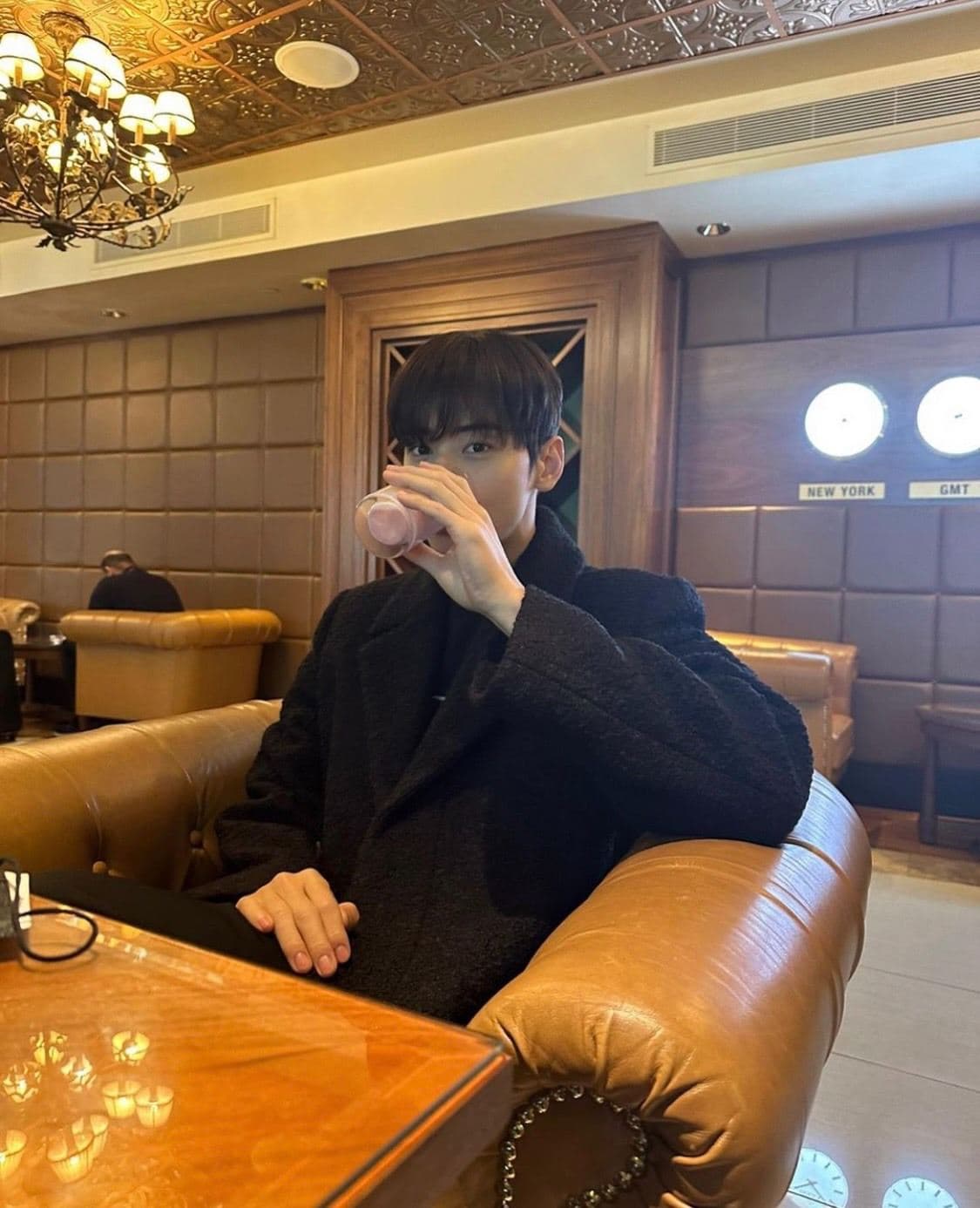 image source_instagram|eunwo.o_c