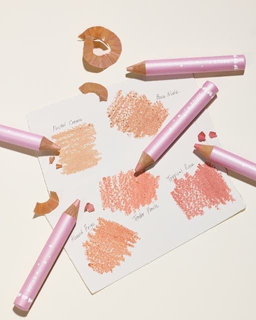 ETUDE 艾杜紗「Glowy Gummy Balm」布丁果凍唇膏,攜手美妝創作者 Minje 打造!